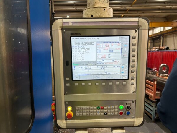 Fahrständerfräsmaschine