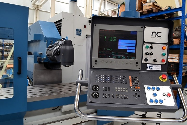 Überholte Bettfräsmaschine CORREA CF17D - Image 4