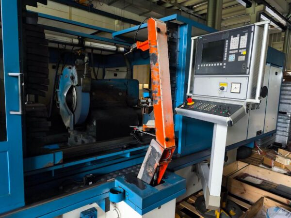 Gebrauchte Rundschleifmaschine TOS HOL-MONTA UB 63/750/2000