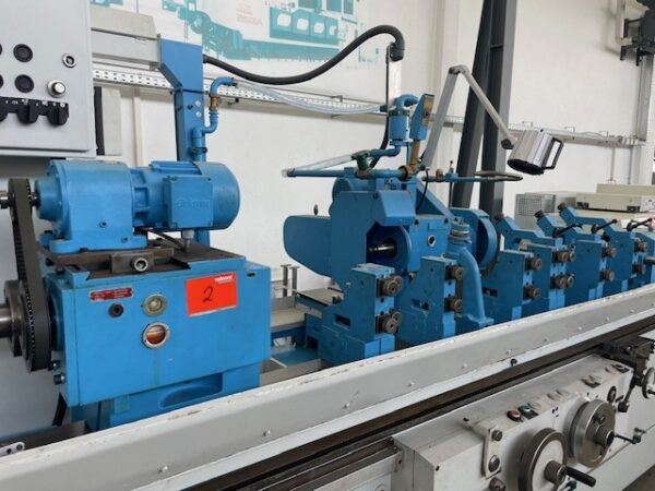 Überholte Rundschleifmaschine KARSTENS KC-AU 2000