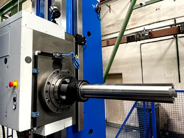 CNC Bohrwerk überholt: TOS WH 10 CNC – Werkzeugrevolver