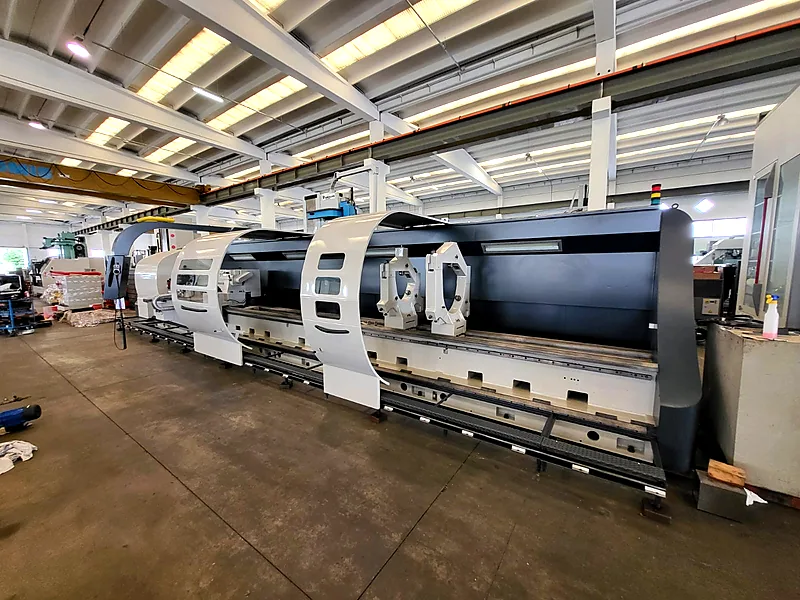 CNC Drehmaschine CSF TRA 550 x 8000 CNC FAGOR 8055 – Bedienpult