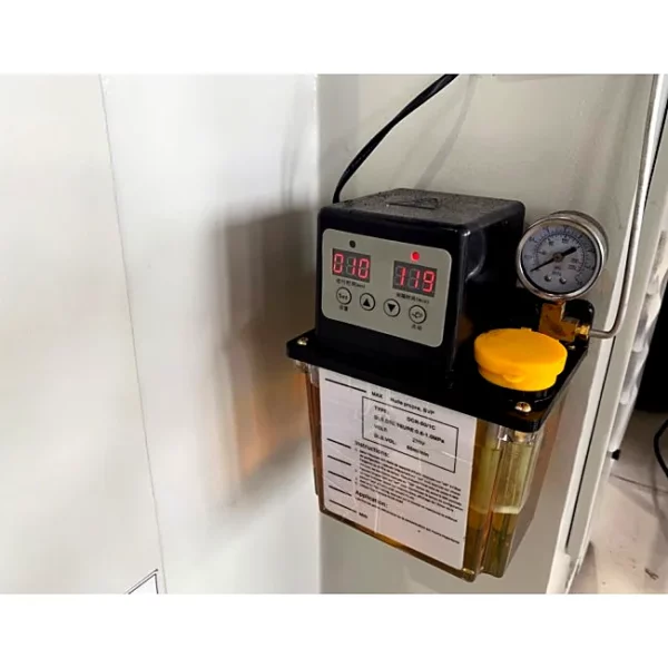 Flachschleifmaschine klein Arrow RP2050 – Bedienpult