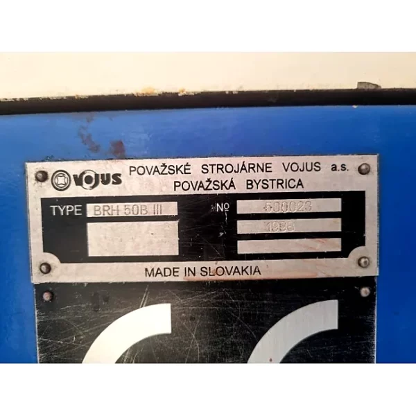 Gebrauchte Flachschleifmaschine TOS BRH 50 – Schleiftisch