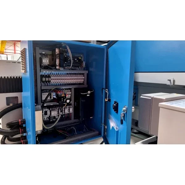 Flächenschleifmaschine Metall Perfect PFG 70150 AHR (Lagermaschine) – Schleiftisch