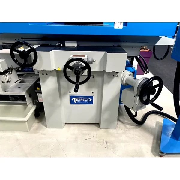 Flächenschleifmaschine PERFECT PFGDL3060 (Lagermaschine) №1124-100526 – Bedienpult