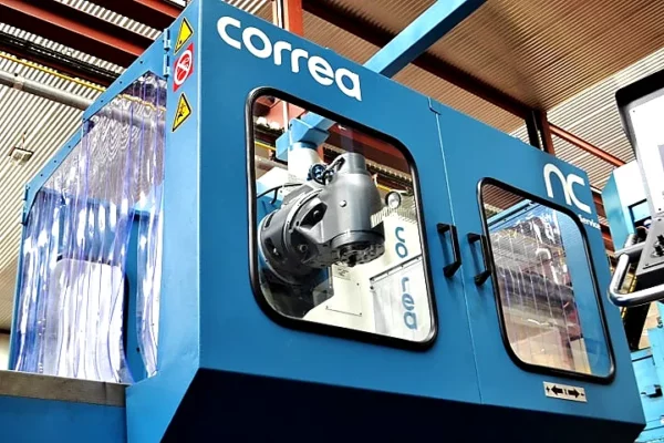 CNC Bettfräsmaschine gebraucht: CORREA CF22/25-Plus – Reitstock