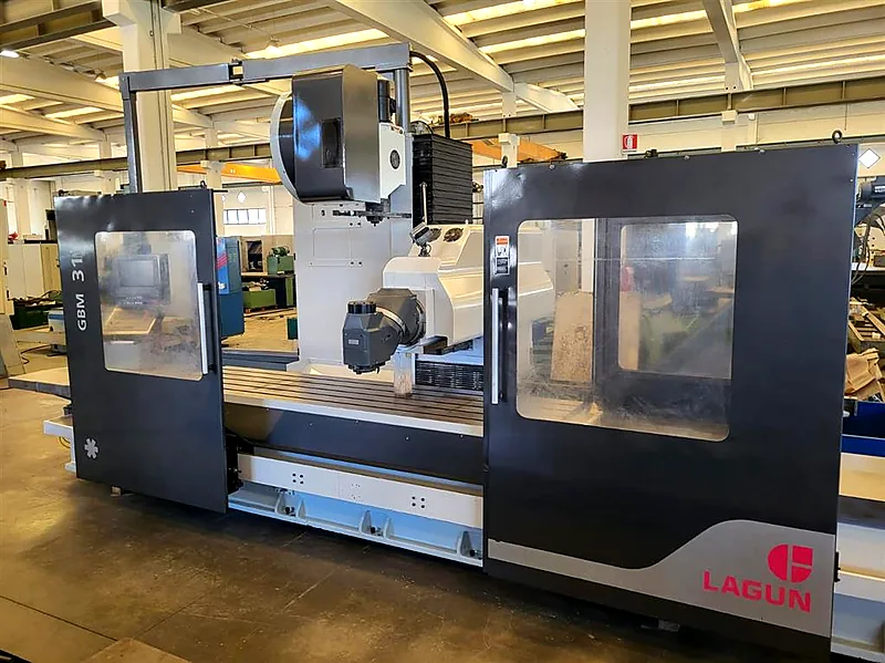 CNC Bettfräsmaschine gebraucht: LAGUN GBM 31 m. Werkzeugwechsler – Hauptbild