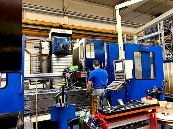 Fahrständerfräsmaschine – Draufsicht