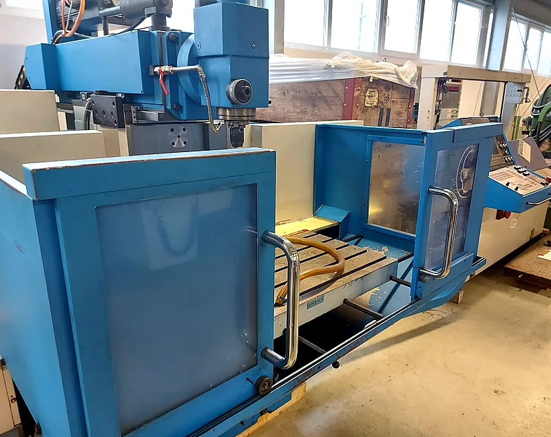 gebrauchte Werkzeugfräsmaschine AVIA FNE 50N – Hauptbild