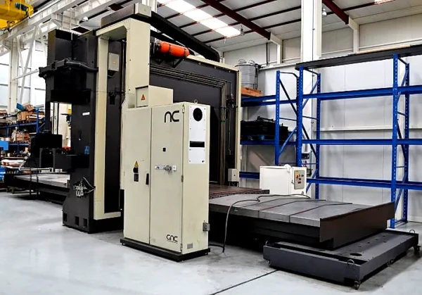 Überholte CNC Portalfräsmaschine CORREA FP40/40 – Maschinenbett