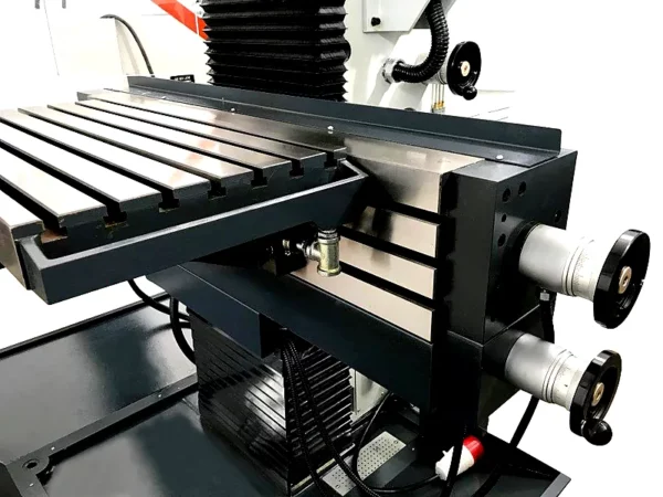 Werkzeugfräsmaschine KRAFT WF 600 – Gesamtansicht