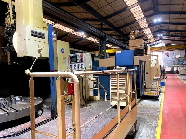 CNC Karusselldrehmaschine TOS SKIQ 16 - C-Achse – Innenansicht