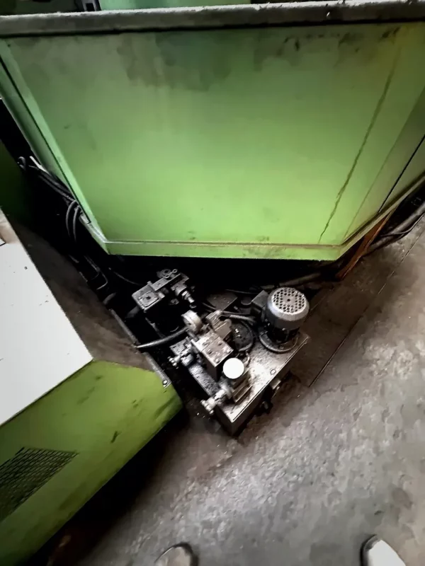 Rundschleifmaschine Gioria Rus 4000 Maschinenbett 4