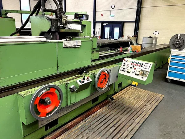 Gebrauchte Außenrundschleifmaschine Gioria RU/S 5000 – Spindel