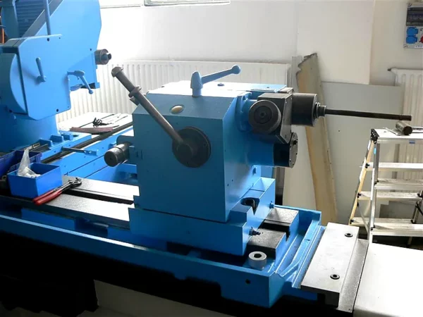 Überholte Rundschleifmaschine KARSTENS KC-AU 2000 – Steuerung