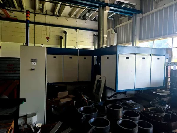 Gebrauchte Rundschleifmaschine TOS HOL-MONTA UB 63/750/2000 – Reitstock