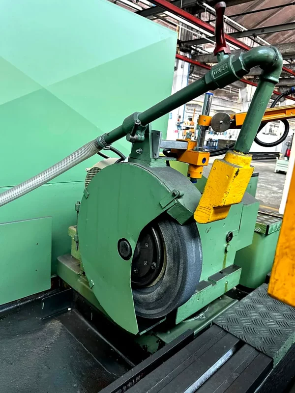 Gebrauchte Außen-Rundschleifmaschine ZOCCA RU 4000-3MATIC – Gesamtansicht