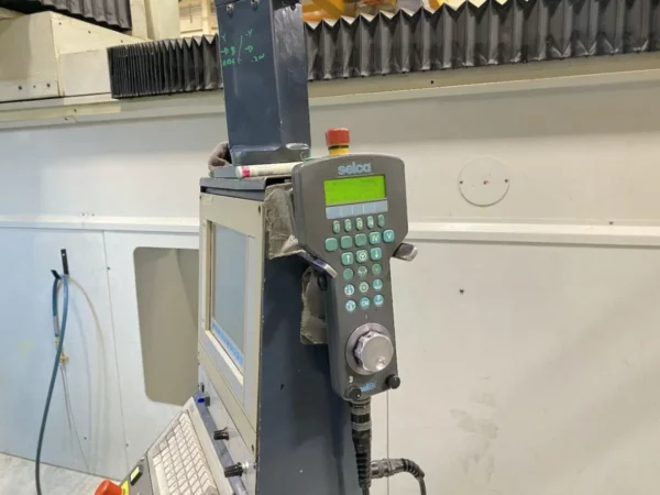 Parpas OMNIA 53 Portalfräsmaschine CNC-Steuerung Selca 3045 PD Bedienpult